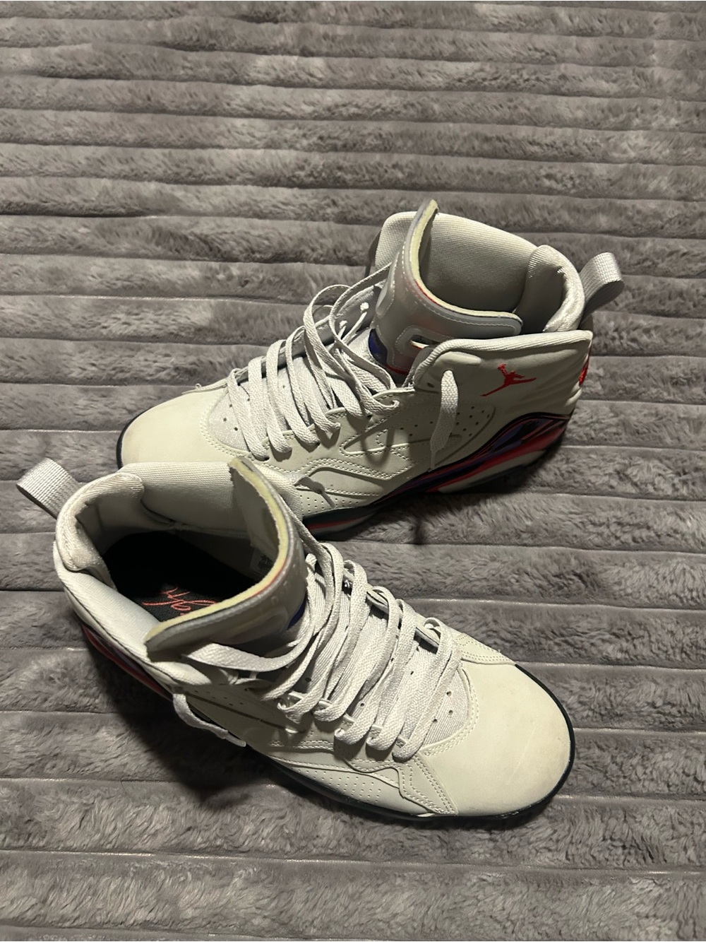 Jordan MVP Raptors Home - Picture 2 of 6